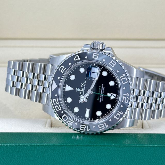 Rolex GMT Master II 126710 GRNR Image 5